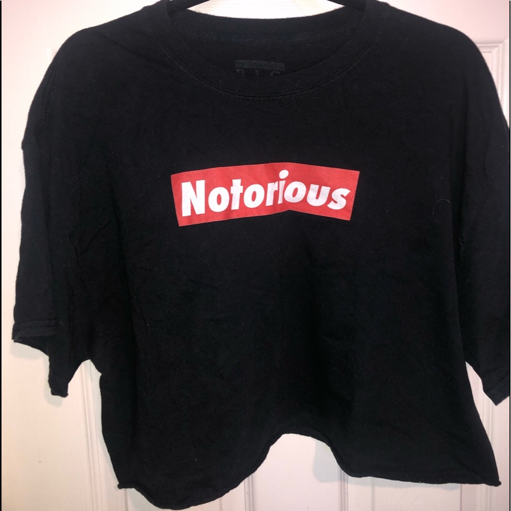 Cropped oversized graphic tee